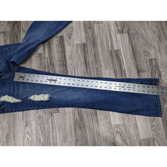 Southpole Juniors Size 7 Distressed Embroidered Pockets Bootcut Denim Blue Jeans - Picture 9 of 11